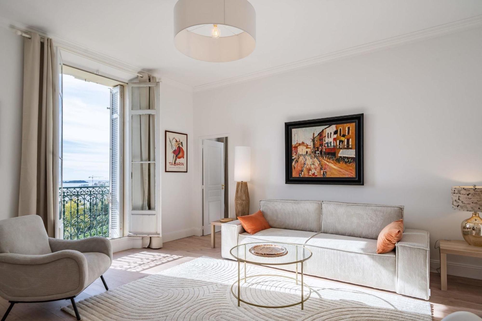 Sublime Fully Renovated One Bedroom With Sea View * Cannes